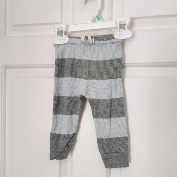 3/$10 Burt's bees waffle knit pants 0-3 m - Picture 1 of 4